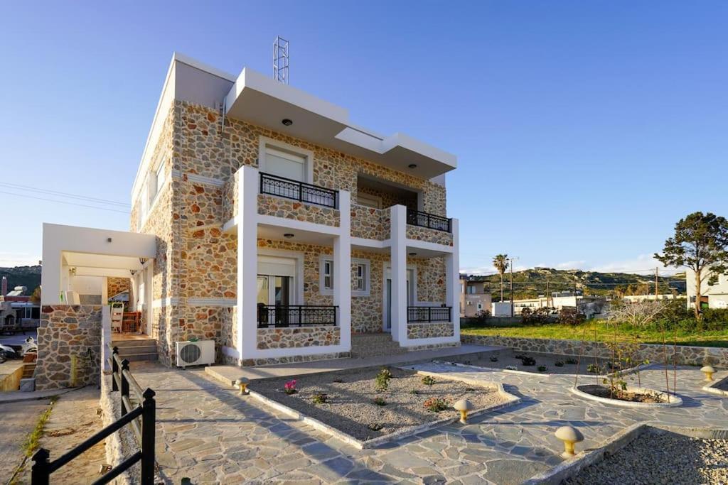 Katerinas Garden Daire Kámpos Dış mekan fotoğraf