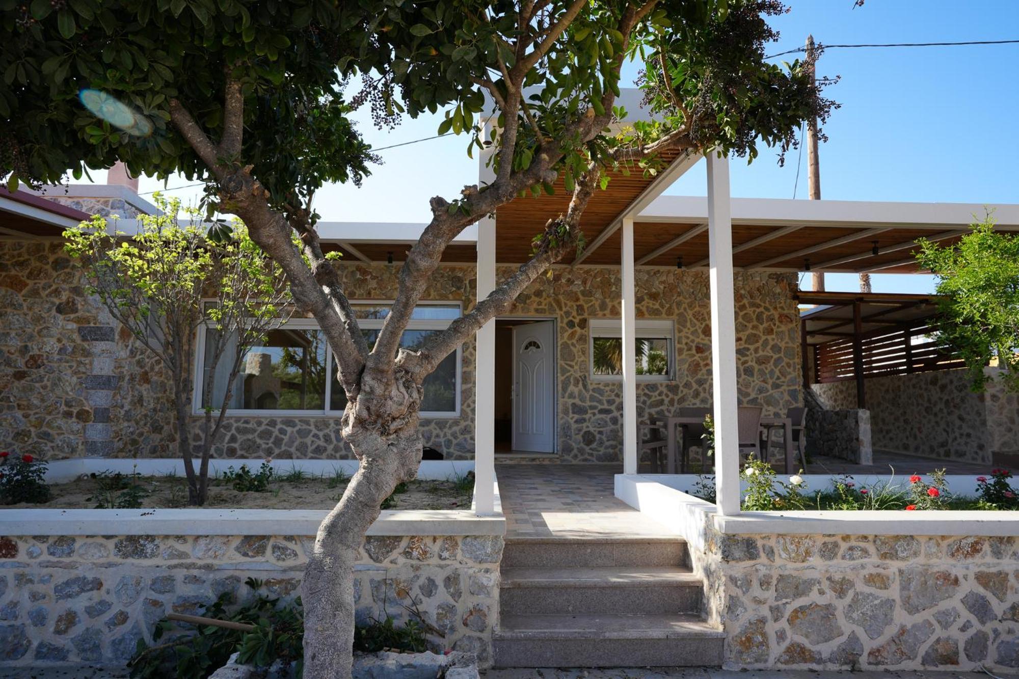 Katerinas Garden Daire Kámpos Dış mekan fotoğraf